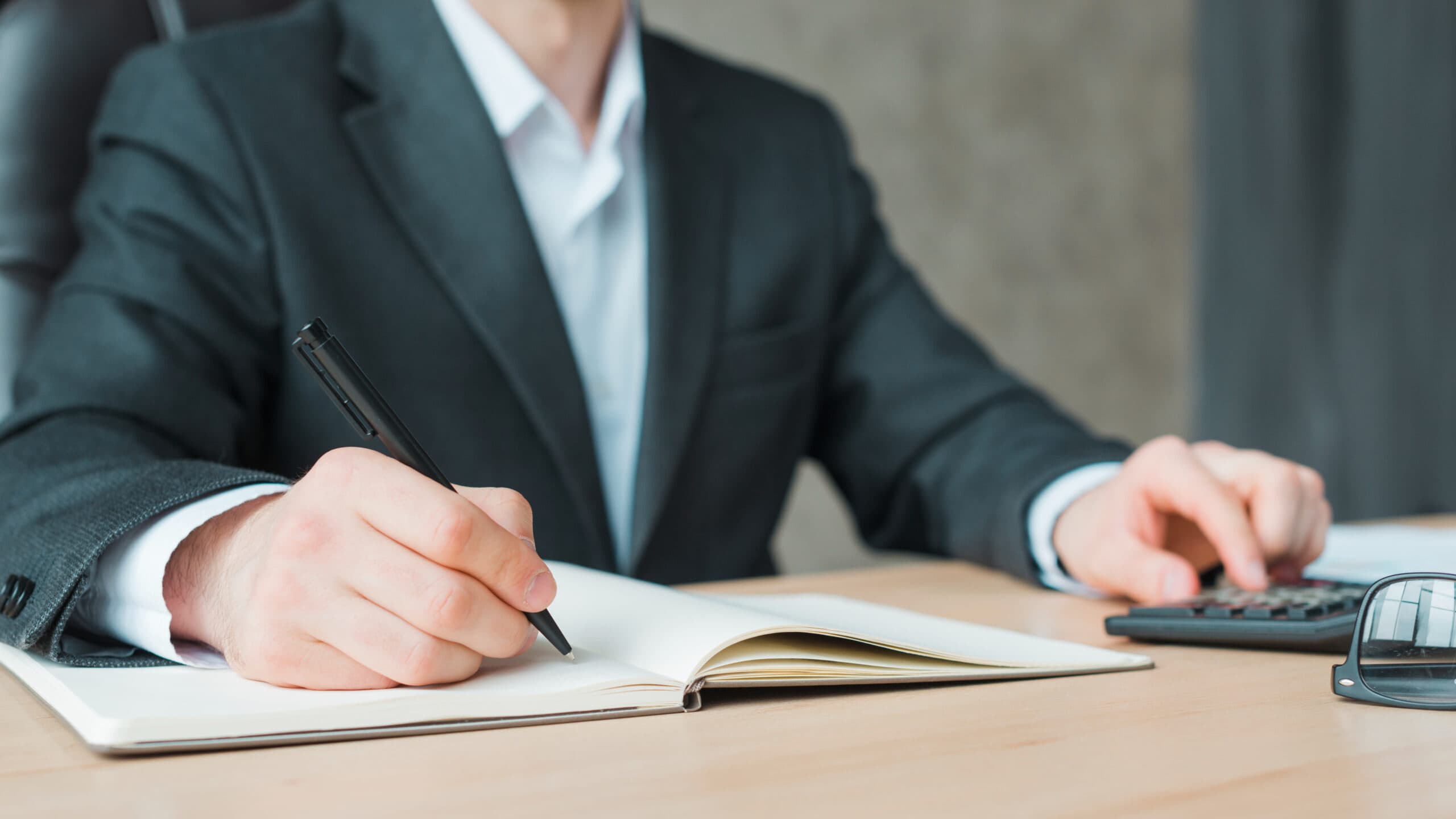 Entrepreneur travaillant à distance avec MyLegal